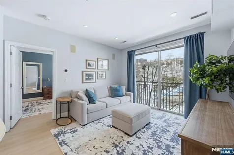 24 Avenue At Port Imperial West New York NJ 07093