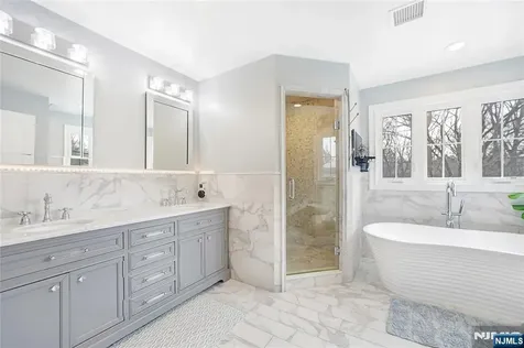 175 Valley Road River Edge NJ 07661