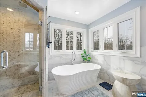 175 Valley Road River Edge NJ 07661