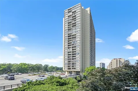 5 Horizon Fort Lee NJ 07024
