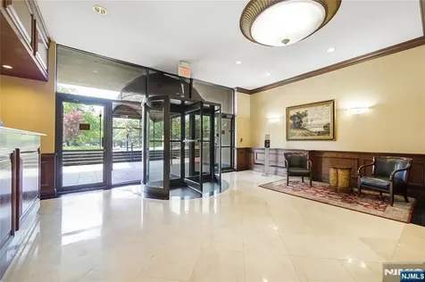 5 Horizon Fort Lee NJ 07024