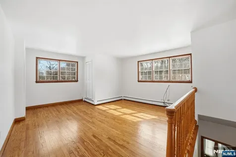 36 Page Drive Oakland NJ 07436