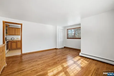 36 Page Drive Oakland NJ 07436