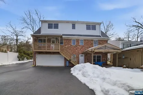 36 Page Drive Oakland NJ 07436