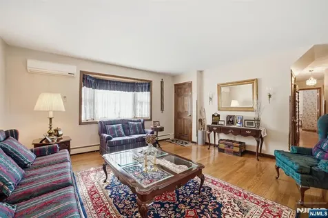 36 Page Drive Oakland NJ 07436