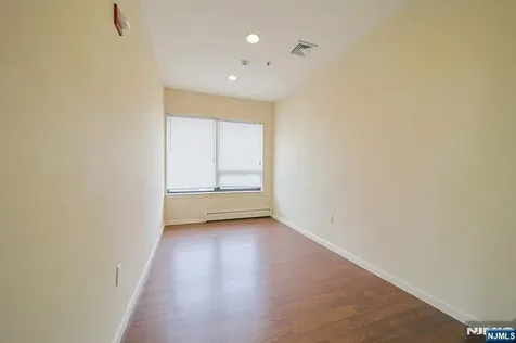 280 Broad Avenue Palisades Park NJ 07650