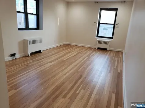 165 Vroom Street Jersey City NJ 07306