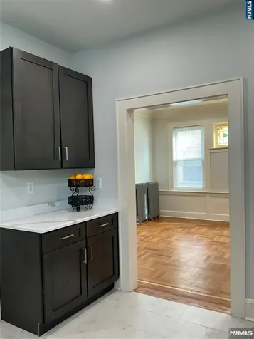 176 Weequahic Avenue Newark NJ 07112