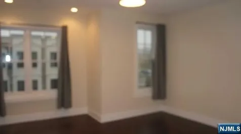 14 Marquis Court Edgewater NJ 07020
