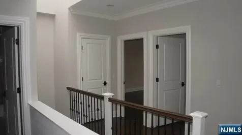 14 Marquis Court Edgewater NJ 07020