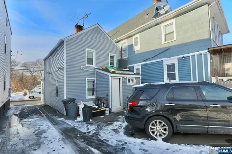 80 Cleremont Avenue Irvington NJ 07111