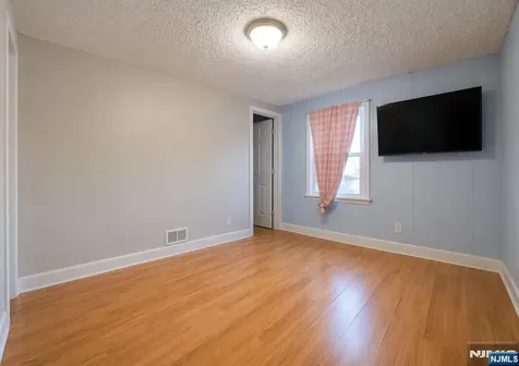 80 Cleremont Avenue Irvington NJ 07111