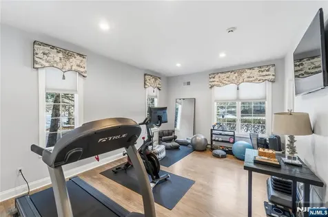 2 Stewart Court Old Tappan NJ 07675