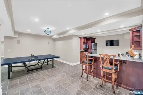 2 Stewart Court Old Tappan NJ 07675