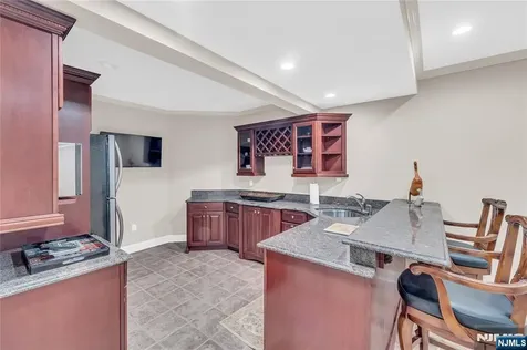 2 Stewart Court Old Tappan NJ 07675