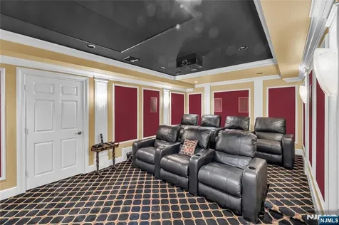 2 Stewart Court Old Tappan NJ 07675