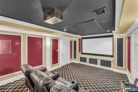 2 Stewart Court Old Tappan NJ 07675