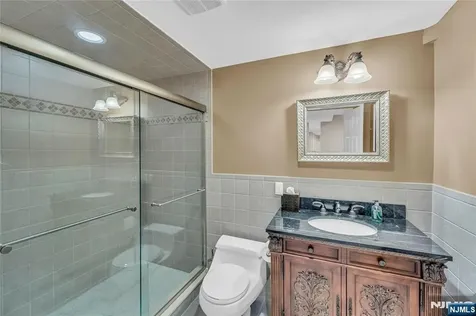 2 Stewart Court Old Tappan NJ 07675