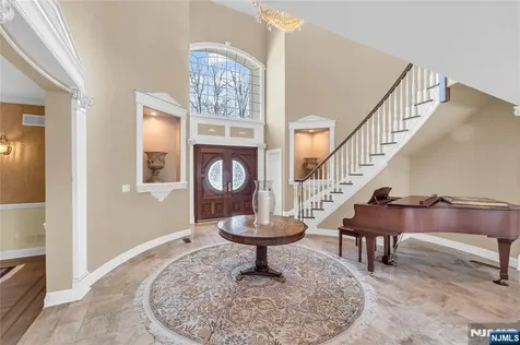 2 Stewart Court Old Tappan NJ 07675