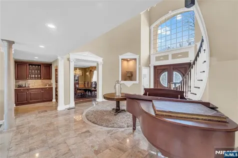 2 Stewart Court Old Tappan NJ 07675