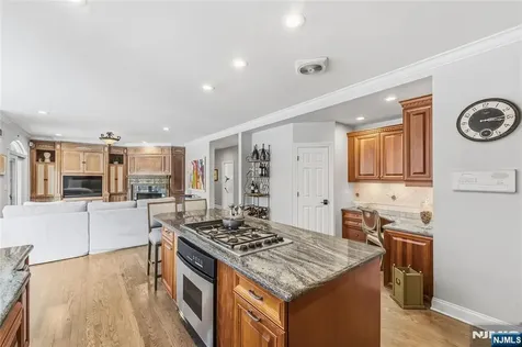 2 Stewart Court Old Tappan NJ 07675