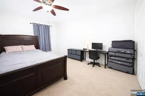 48-50 Holland Street Newark NJ 07103