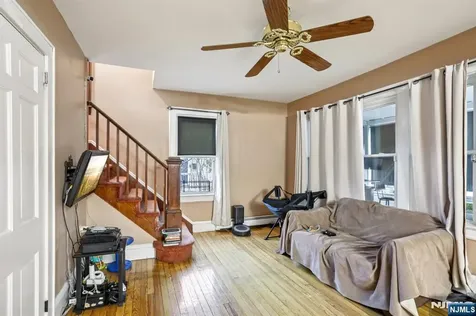 762 Lafayette Avenue Hawthorne NJ 07506