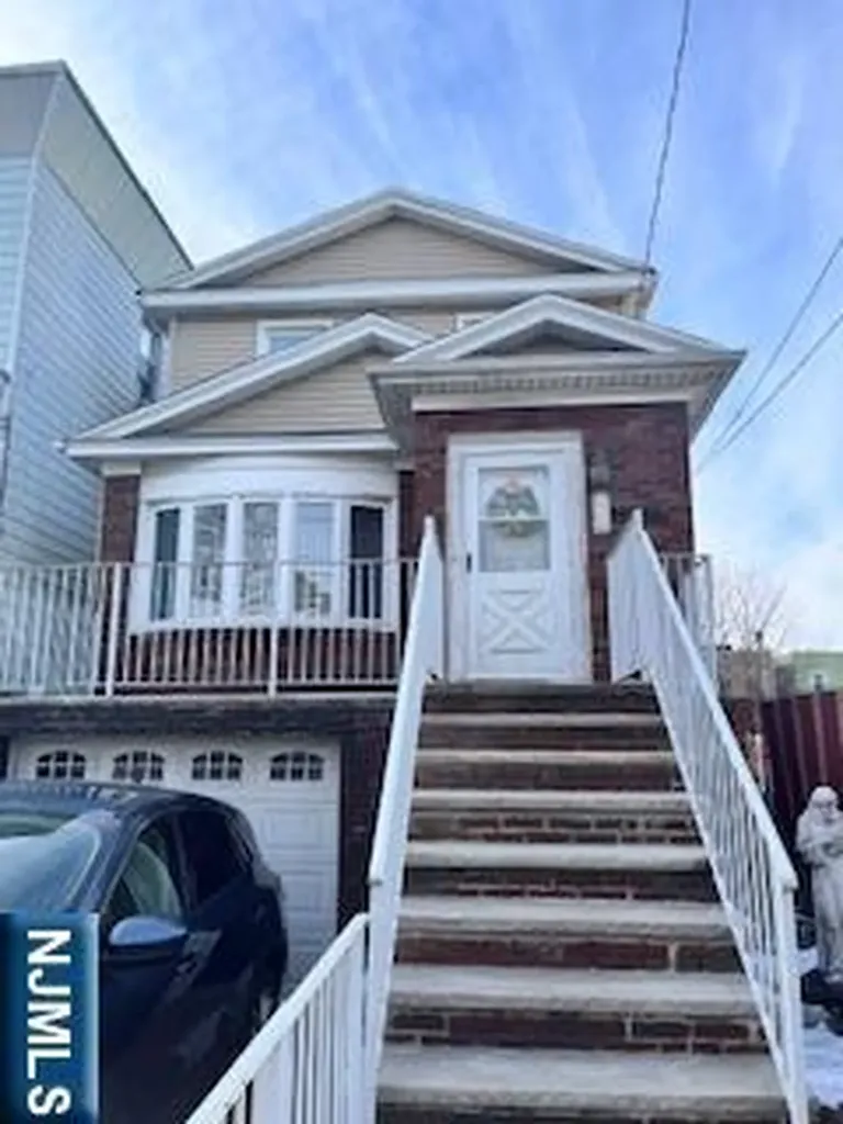 271 Danforth Avenue Jersey City NJ 07305