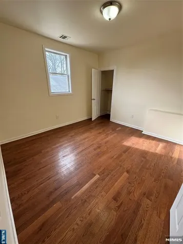 133 Seymour Avenue Newark NJ 07108
