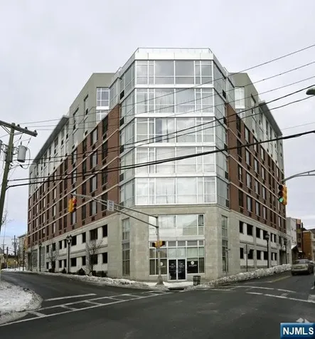 305 Palisade Avenue Cliffside Park NJ 07010