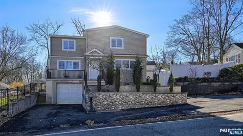 224 Pompton Road Haledon NJ 07508