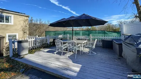 224 Pompton Road Haledon NJ 07508