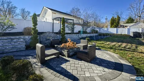 224 Pompton Road Haledon NJ 07508