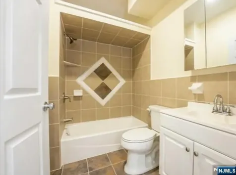 44 Bergen Boulevard Fairview NJ 07022