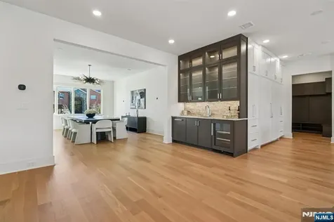 50 Roberts Road Englewood Cliffs NJ 07632