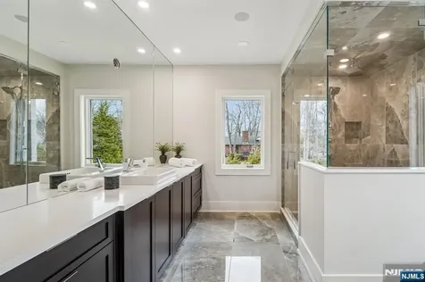 50 Roberts Road Englewood Cliffs NJ 07632