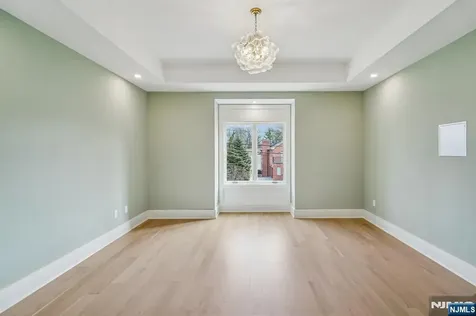 50 Roberts Road Englewood Cliffs NJ 07632