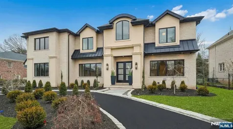 50 Roberts Road Englewood Cliffs NJ 07632