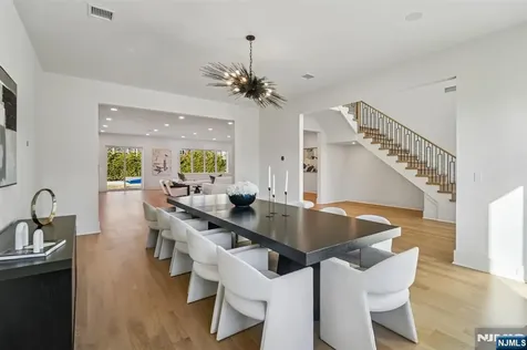 50 Roberts Road Englewood Cliffs NJ 07632