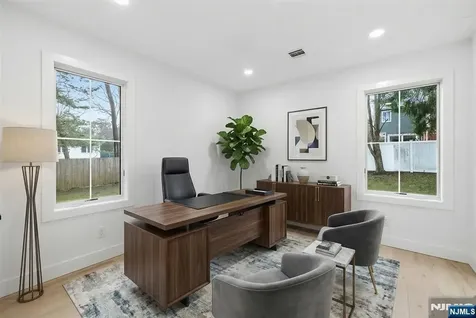42 Harvey Street Closter NJ 07624