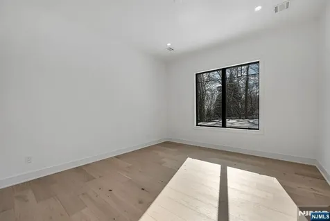 48 Brook Road Upper Saddle River NJ 07458