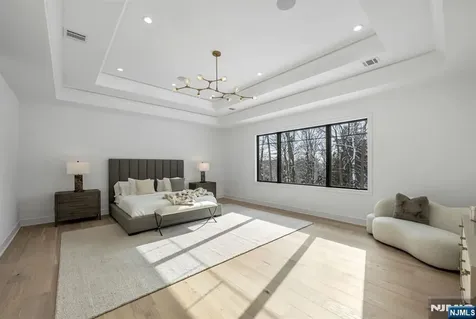 48 Brook Road Upper Saddle River NJ 07458