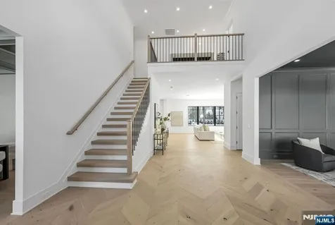 48 Brook Road Upper Saddle River NJ 07458