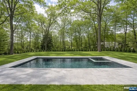 48 Brook Road Upper Saddle River NJ 07458