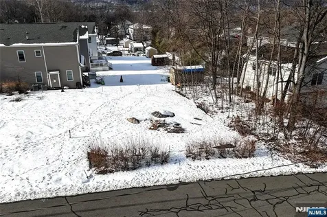 Avenue B Mahwah NJ 07430