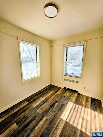 975-995 Teaneck Teaneck NJ 07666