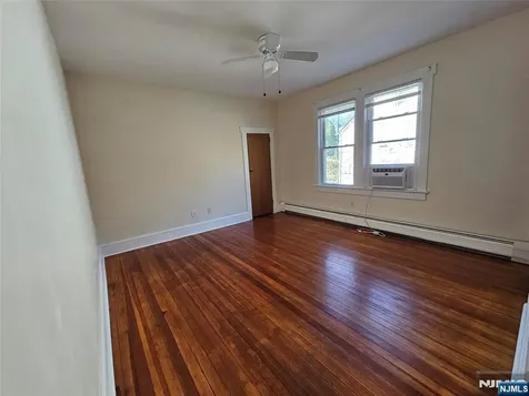 36 Glenwild Avenue Bloomingdale NJ 07403