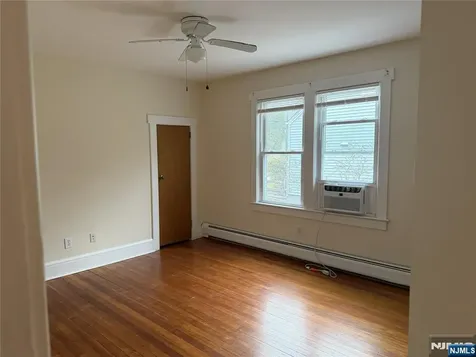 36 Glenwild Avenue Bloomingdale NJ 07403