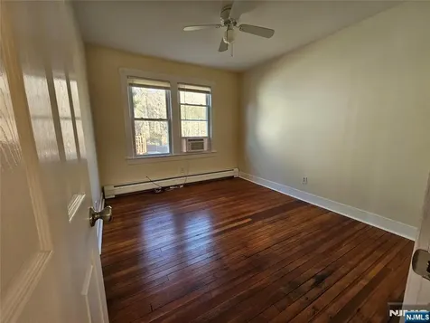 36 Glenwild Avenue Bloomingdale NJ 07403