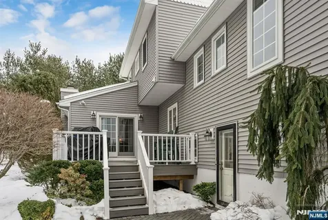 47 Susan Drive Closter NJ 07624
